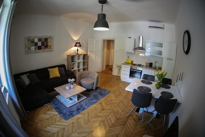 Apartment Iva Загреб Экстерьер фото
